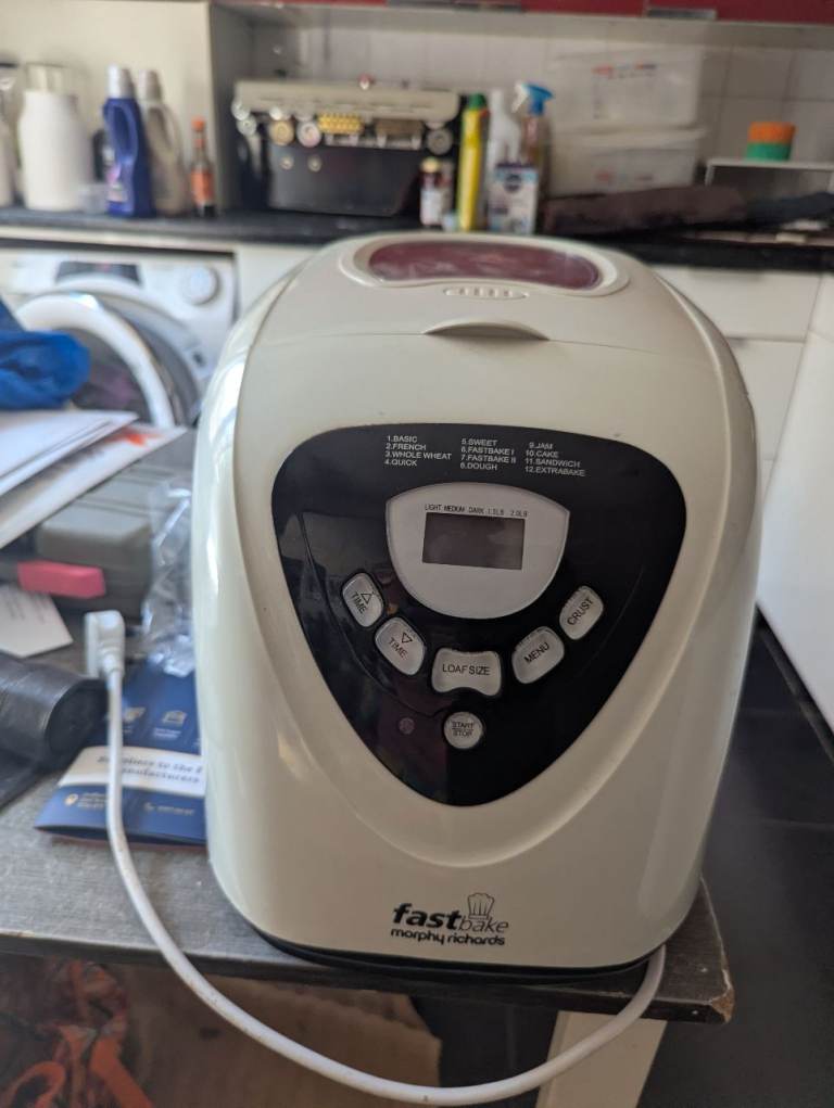 Cream Bread Maker – Like New Condition