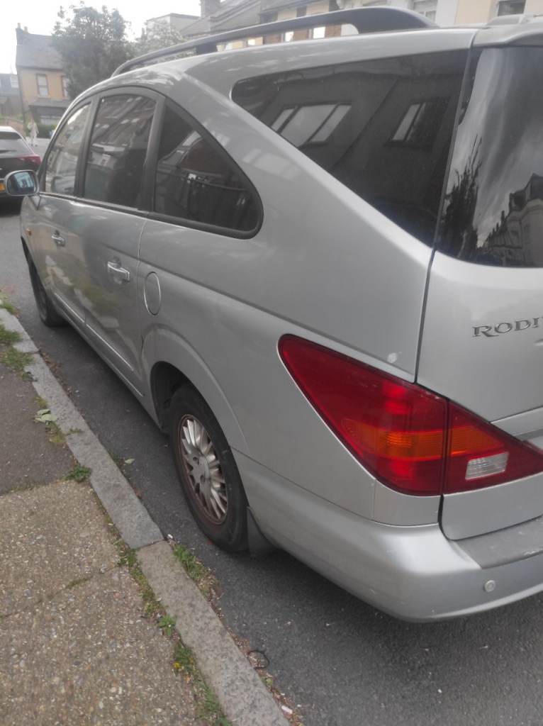 Ssangyong, RODIUS, MPV, 2009, Manual, 2696 (cc), 5 doors