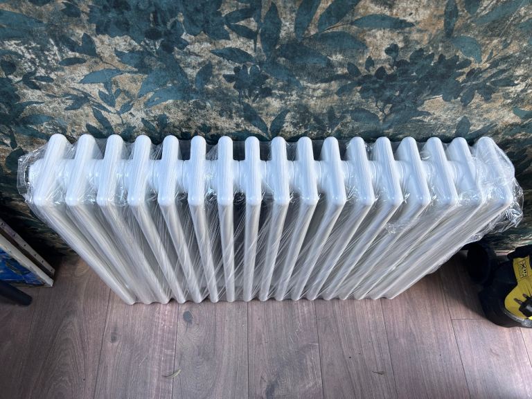 Brand new in wrapper 4 column steel radiator