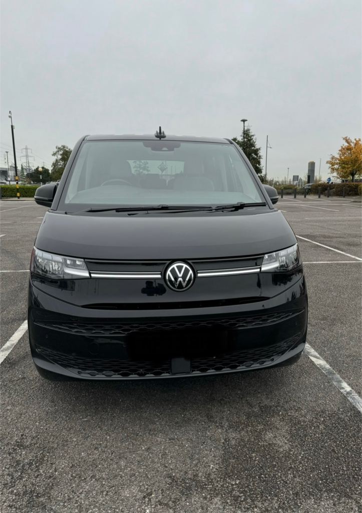 Volkswagen, MULTIVAN, MPV, 2023, Semi-Auto, 1395 (cc), 5 doors