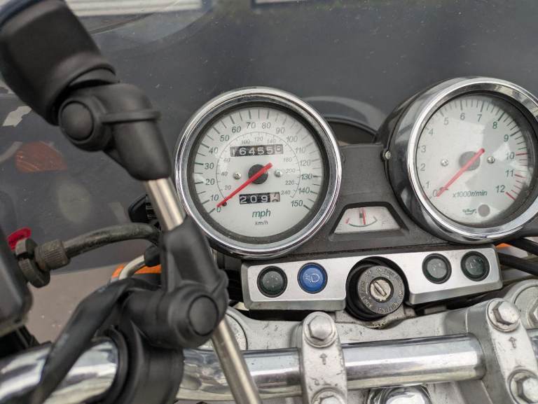 Kawasaki, ZR, 2000, 738 (cc)