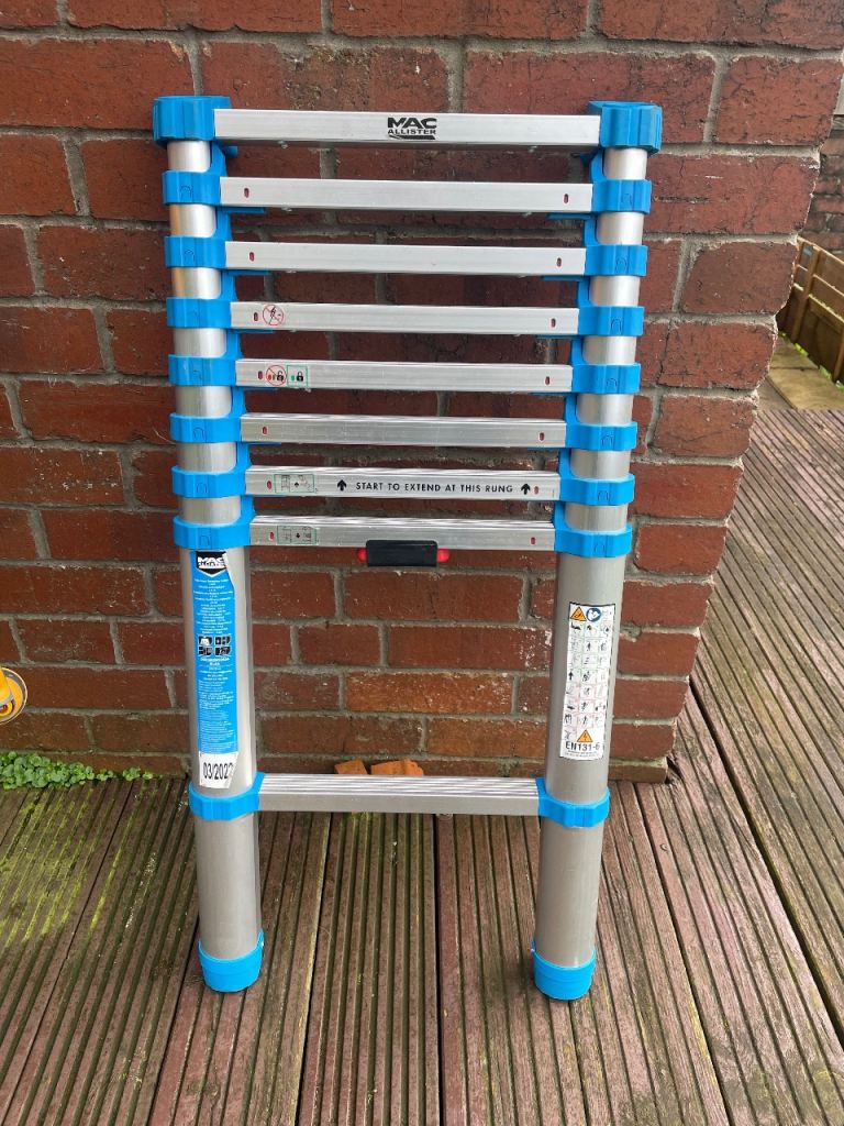 Mac Allister telescopic 2.6m ladder.
