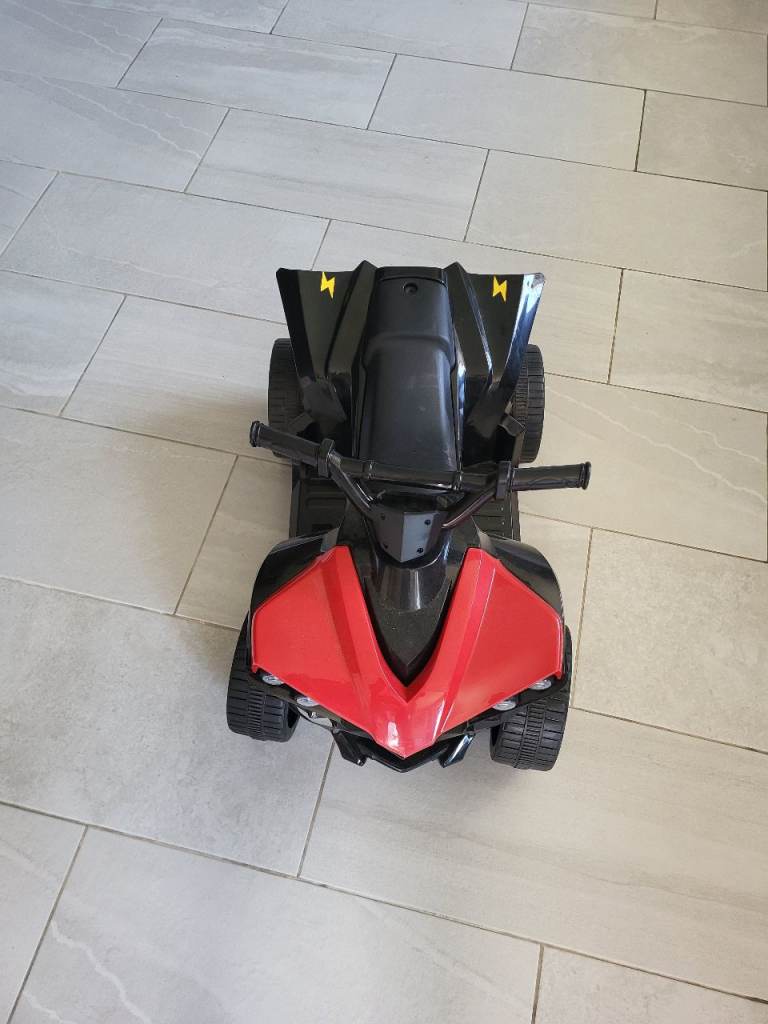 Kids Ride-On Quad Bike – Red & Black, Good Condition