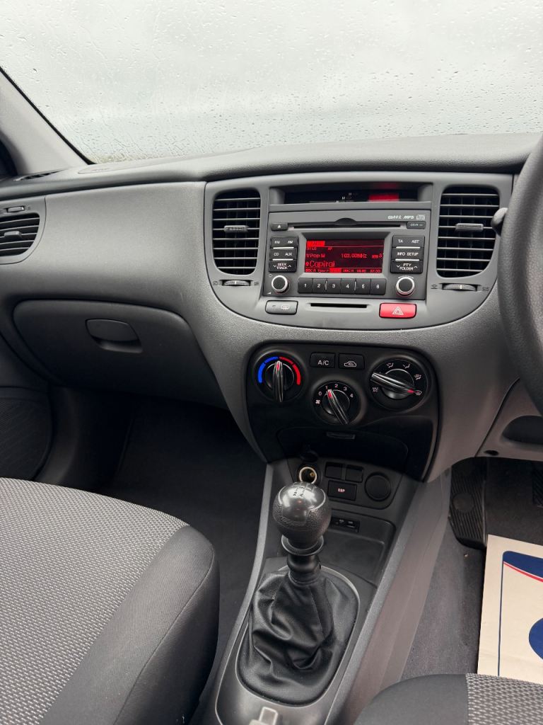 Kia, RIO, Hatchback, 2011, Manual, 1493 (cc), 5 doors