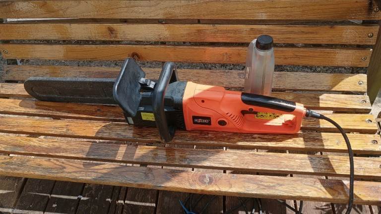 Electric Chainsaw