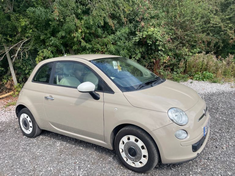 FIAT 500 1.2 COLOUR THERAPY 13 REG BEIGE SERVICE HISTORY MOT DECEMBER 5TH TAX £35 YEAR LOW INSURANCE