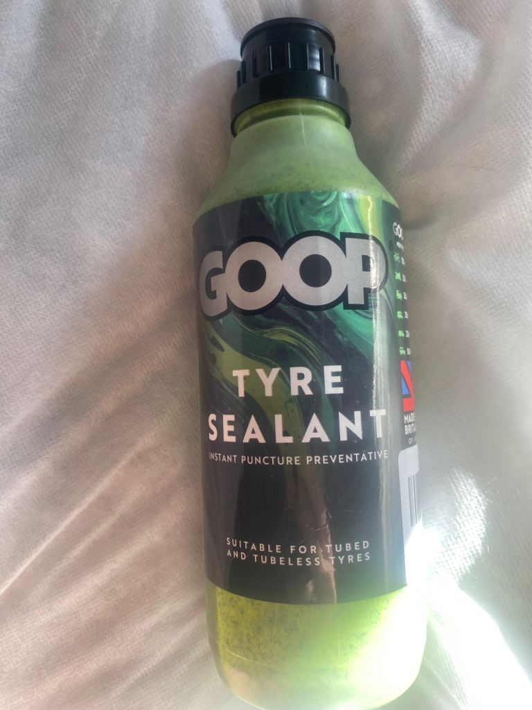 Goop tyre sealant 