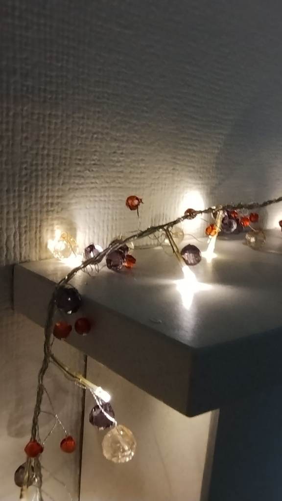 Mains decorative lights 