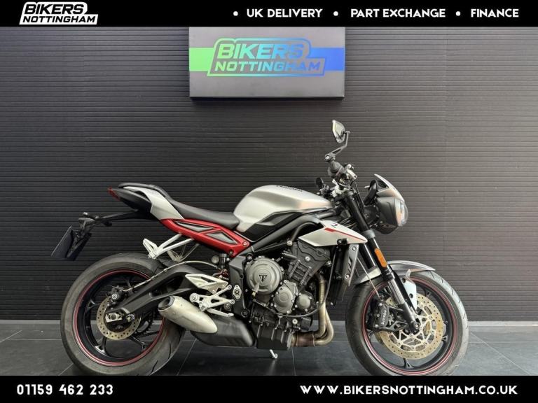 Triumph Street Triple R Factory low model (LHR) 2020