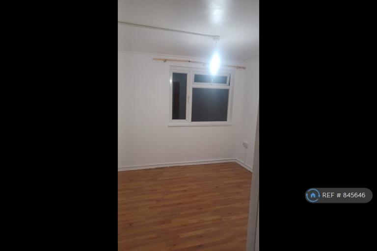 1 bedroom flat in London Road, Maidstone, ME16 (1 bed) (#845646)