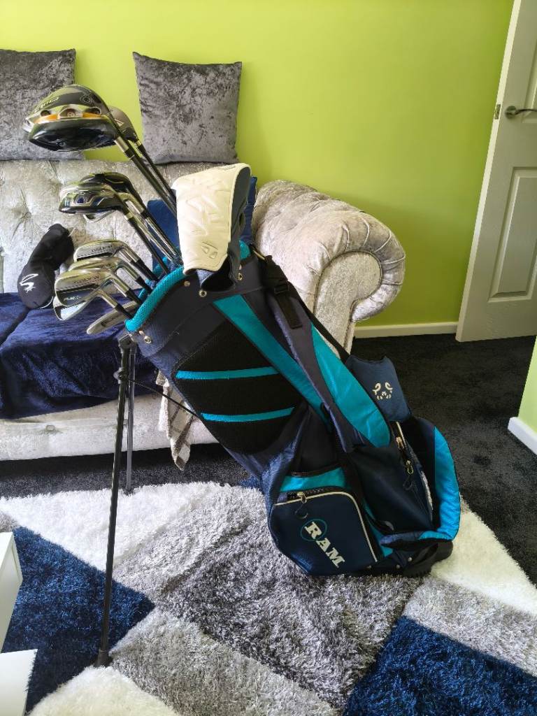 Cobra Graphite Shafted Golf Club Set includes QI10 Driver – Good Condition