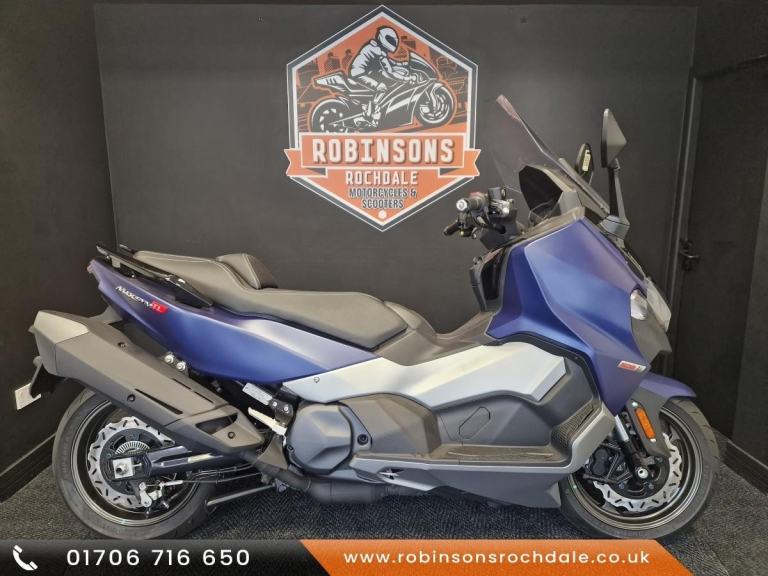 Sym MAXSYM TL 508, the ultimate maxi scooter.