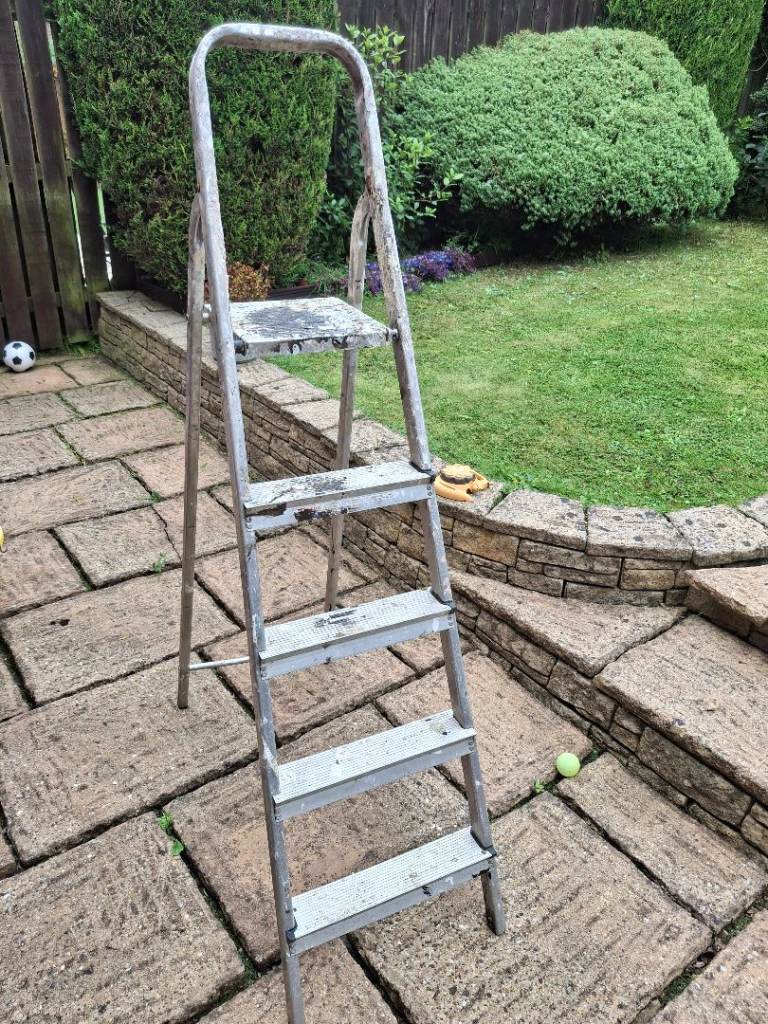 Aluminium Step Ladder - 5 Steps, Fair Condition