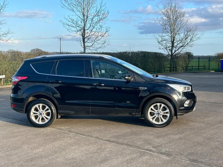 2017 67 Ford Kuga 2.0 TDCI Titanium AWD 4x4 , Sat nav, Parking sensors, Climate