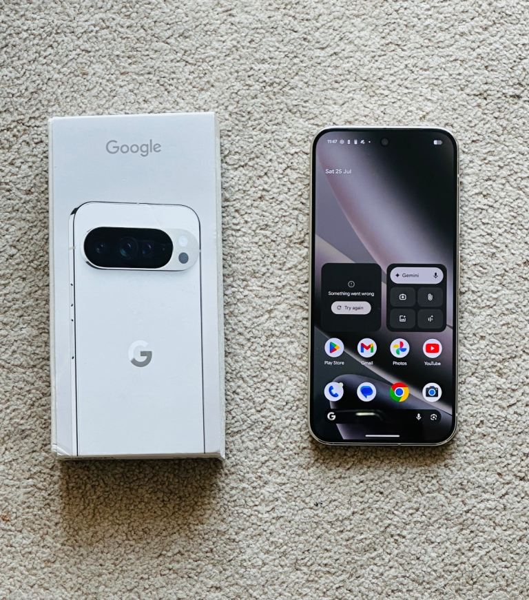 Google Pixel 10 Pro XL - 256GB Unlocked - White - Boxed
