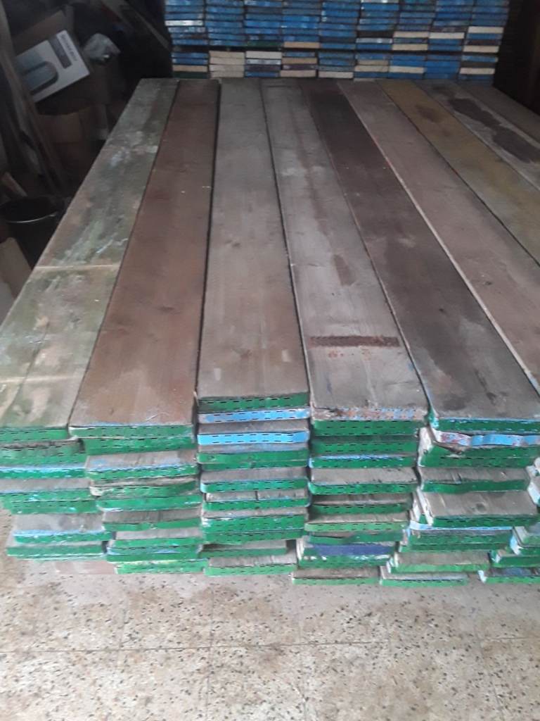 13 ft reclaime scaffold banded boards 