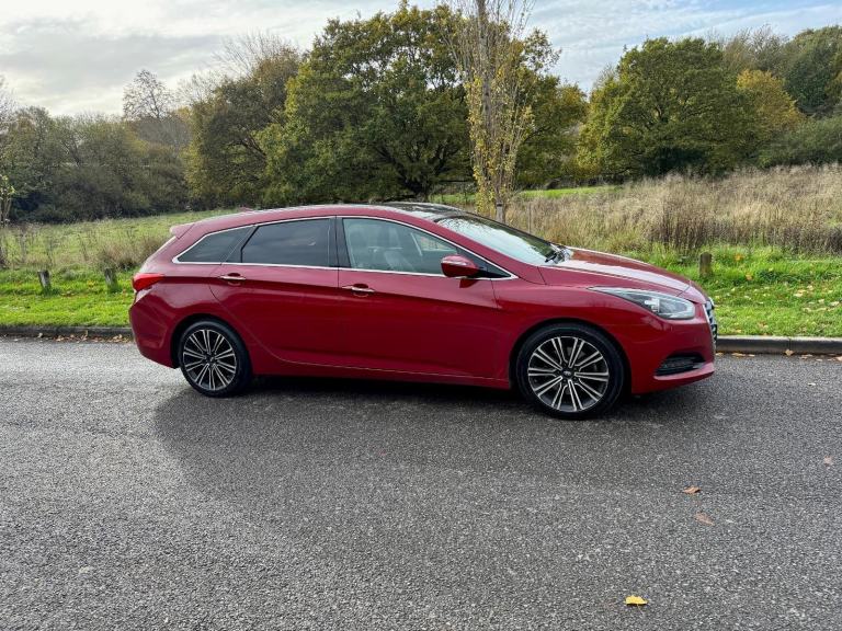 Hyundai i40 1.7 CRDi Blue Drive Premium Tourer Euro 6 5dr DIESEL MANUAL 2015/65
