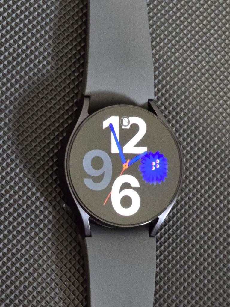 Samsung Galaxy Watch6 – Grey, Good Condition, like new
