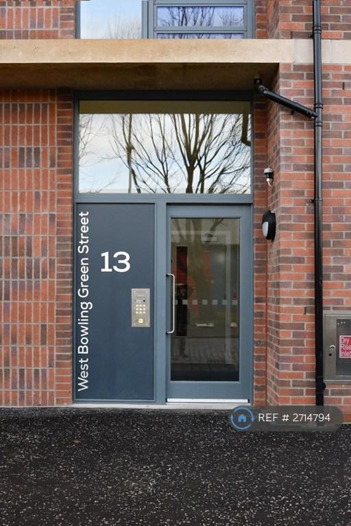 3 bedroom flat in West Bowling Green Street, Edinburgh, EH6 (3 bed) (#2714794)