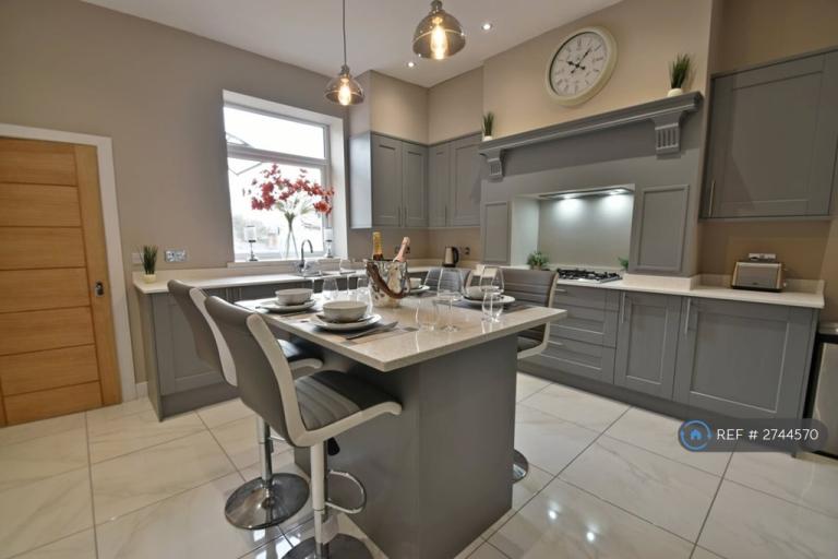 1 bedroom in Schofield Road, Rossendale, BB4 (#2744570)