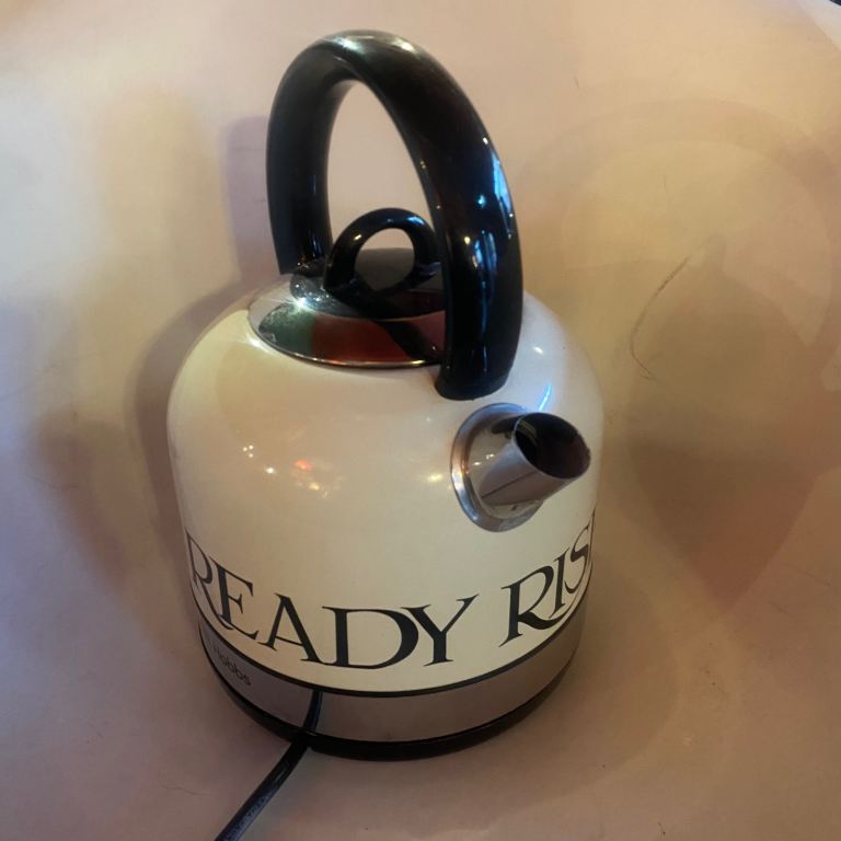 Russell Hobbs Emma bridgewater cordless electric kettle no damage 