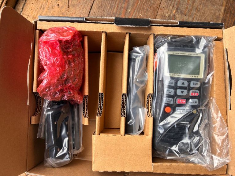 Floating GPS transceiver for watersports