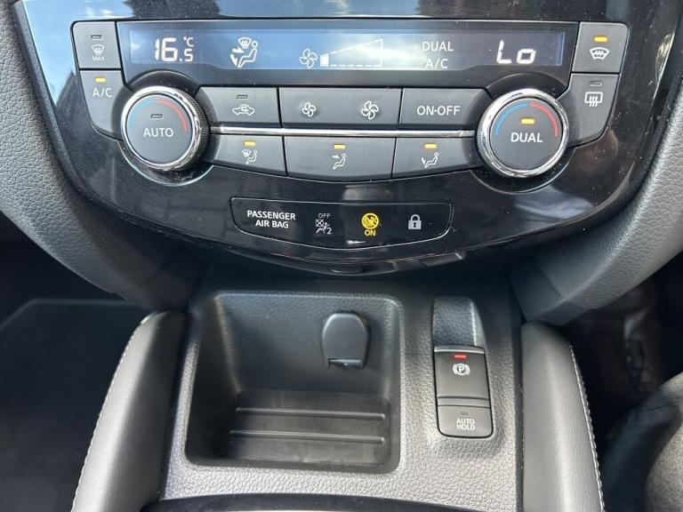 2020 Nissan Qashqai 1.3 DIG-T TEKNA PLUS 5DR Manual Hatchback Petrol Manual