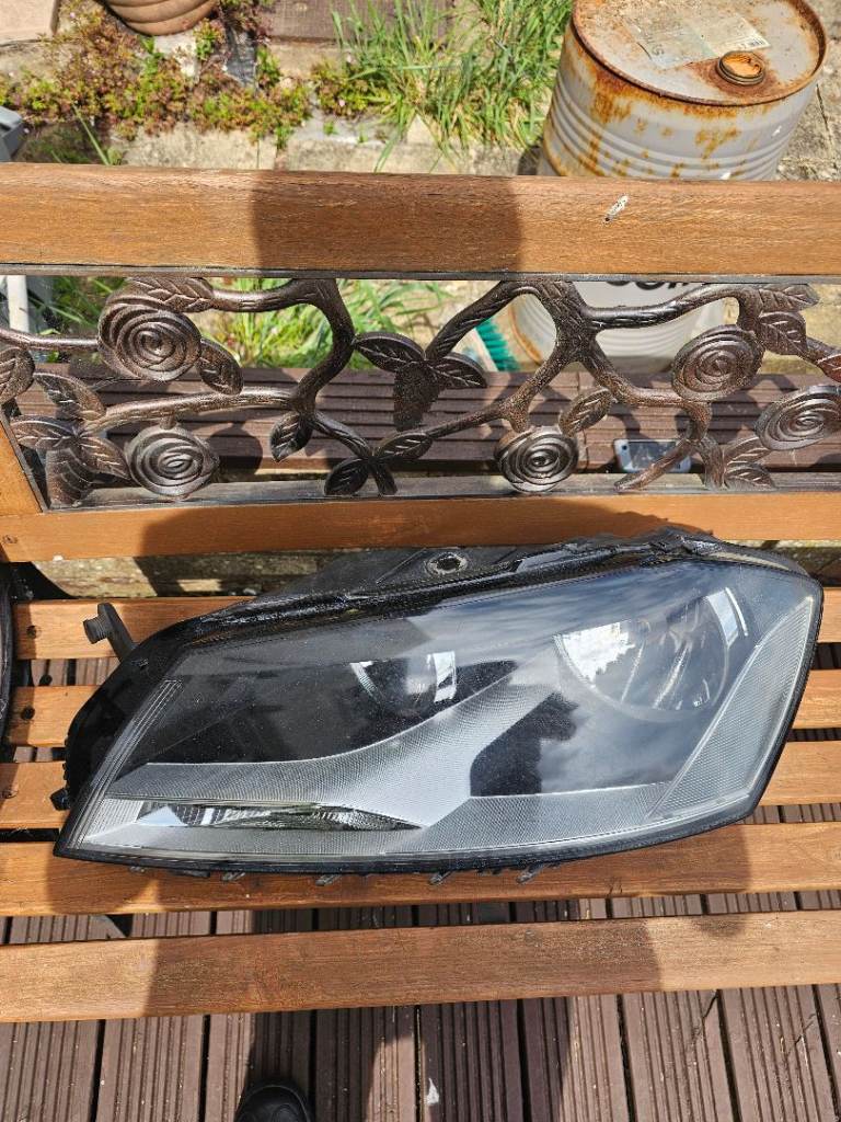 Passat headlight n/s