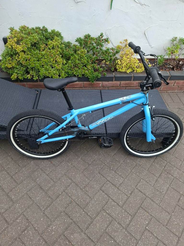 Blue BMX Bike  excellent condition 20"