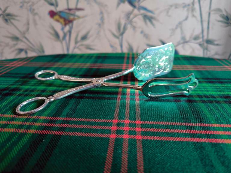 Ornate Vintage Silver Plate Cake / Pastry Tongs