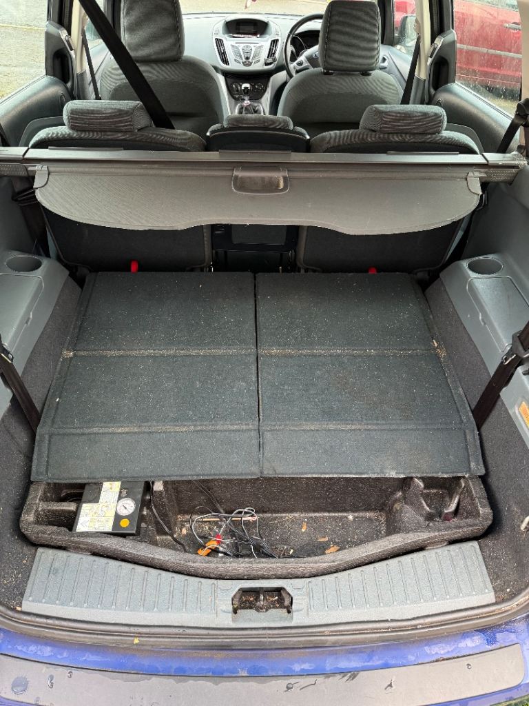 Ford, GRAND C-MAX, MPV, 2015, Manual, 1560 (cc), 5 doors