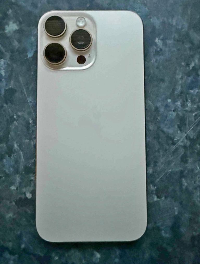 iPhone 16 pro max 256gb