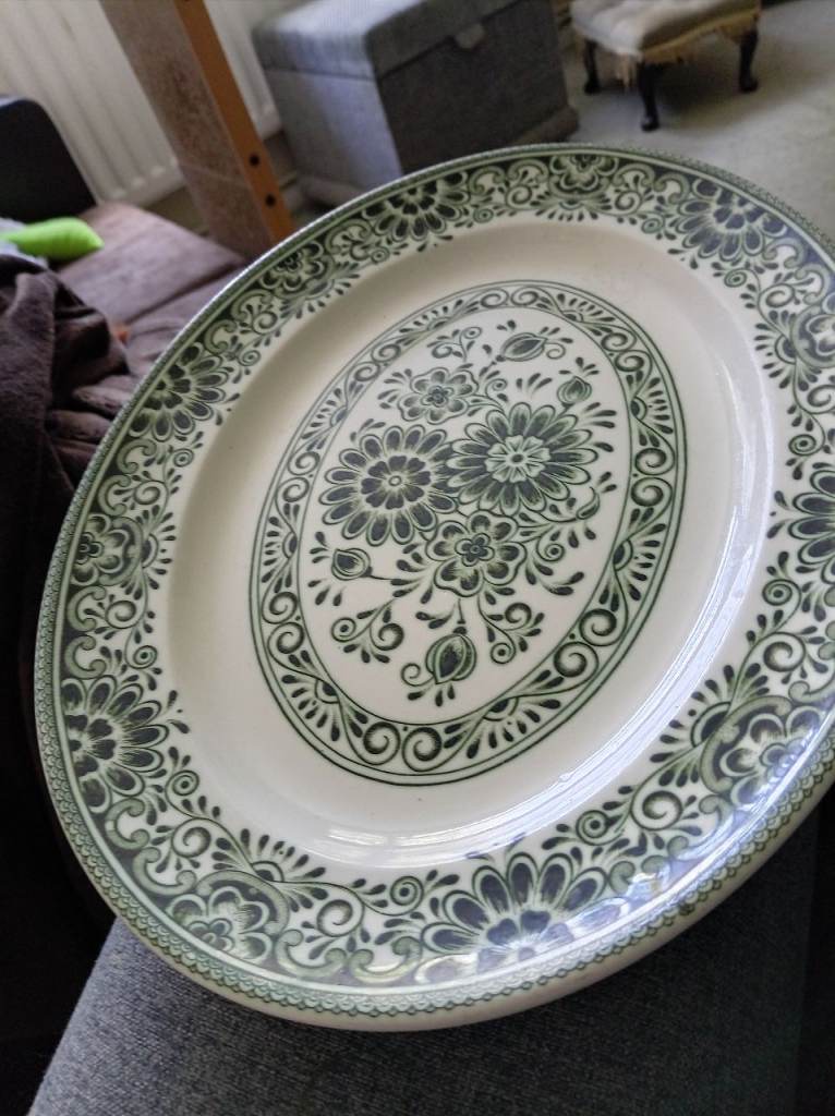 Vintage Broadhurst and Sons'jade' platter plate