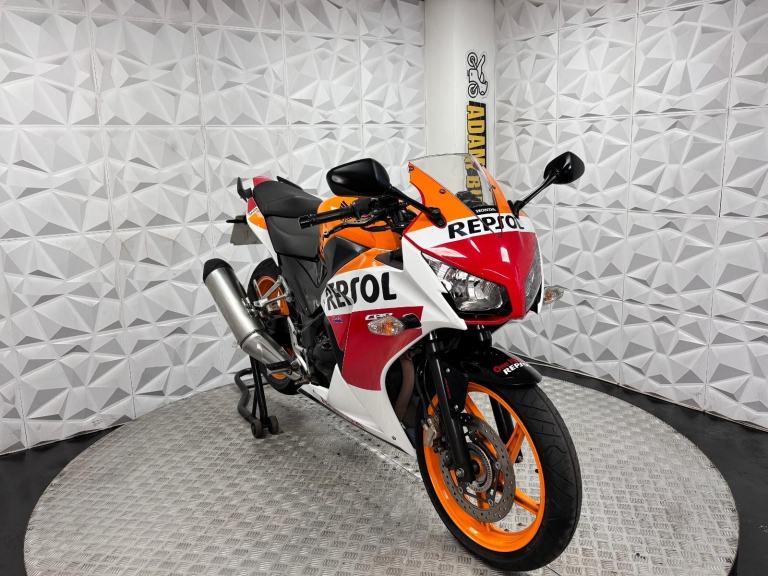 2017 Honda CBR300 | *WARRANTY PROVIDED*