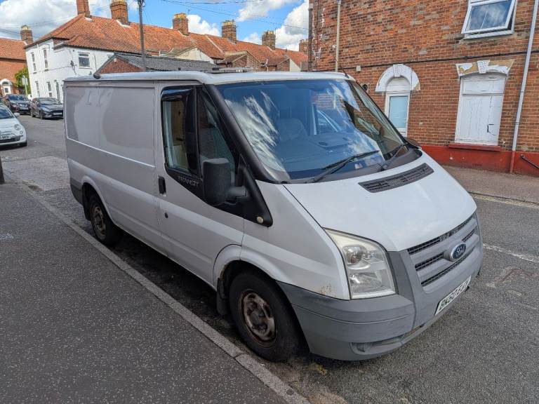 Converted Ford Transit 2010 for Camping - Reduced