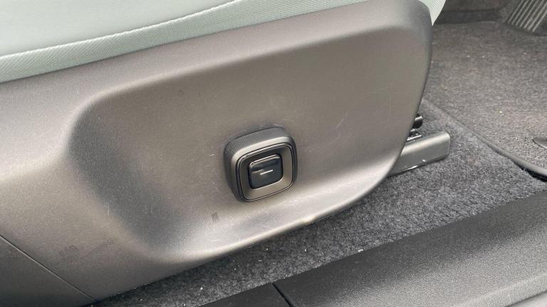 2025 Volvo EX30 Single Motor Extended Range 69kWh Ultra SUV 5dr Electric Auto (272 ps) ESTATE Ele...