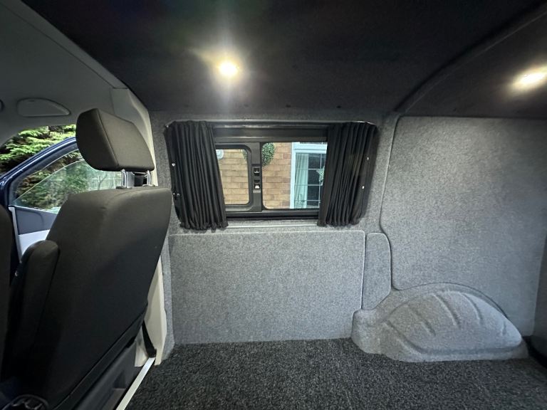 VW TRANSPORTER T6 Highline 150 Tailgate 2018 
