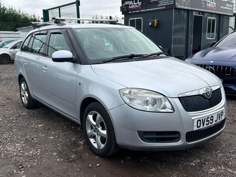 2009 Skoda Fabia 1.6 16V 2 5dr Automatic ESTATE Petrol Automatic