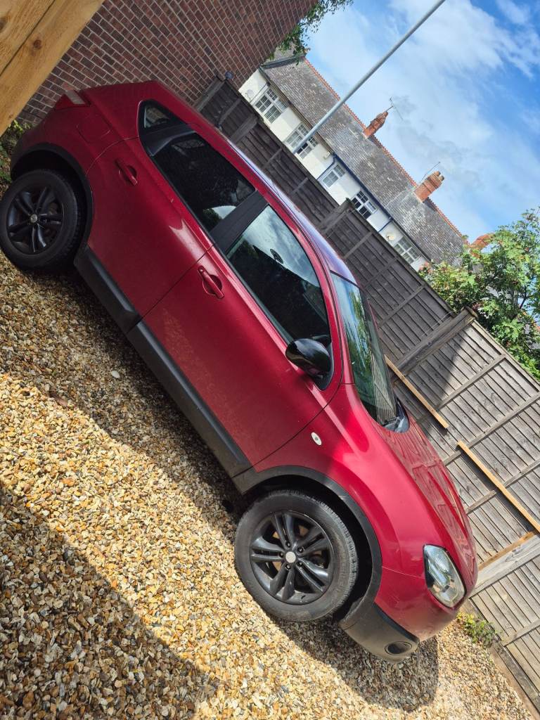 Nissan, QASHQAI, Hatchback, 2012, Manual, 1461 (cc), 5 doors