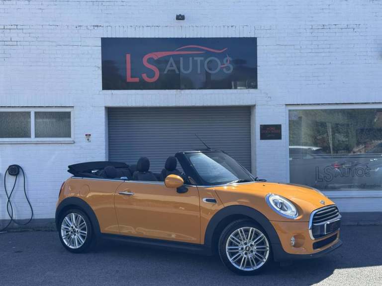 2017 MINI Convertible 1.5 Cooper Convertible 2dr Petrol Manual Euro 6 (s/s) (136 ps) Convertible ...