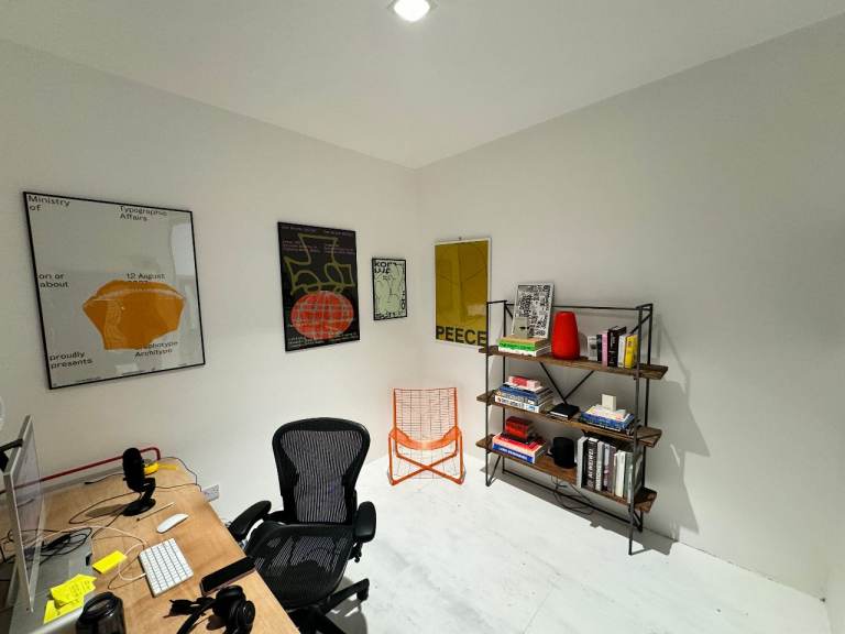 Office | Creative Space | Commercial Unit | Beauty Room | Desk in Leyton East London E10