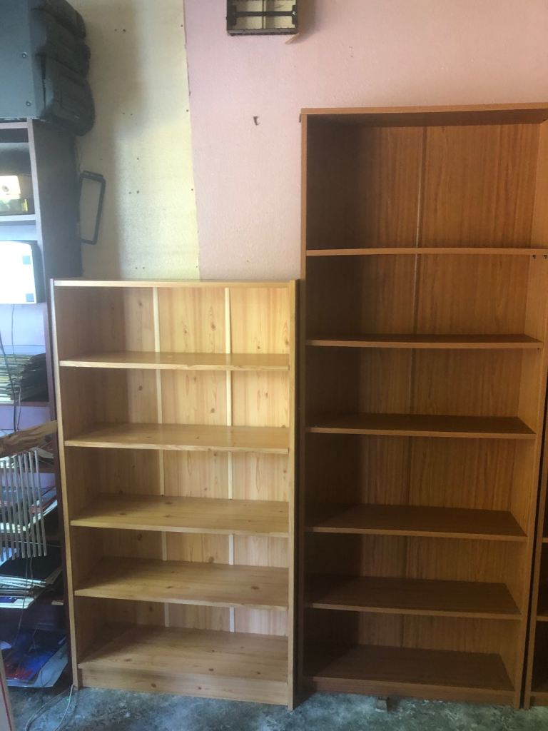 Bookshelf 