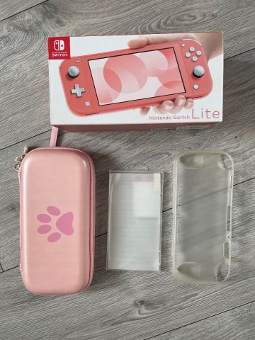 Nintendo Switch Lite - Pink (Boxed w/ Charger & Cases) | in