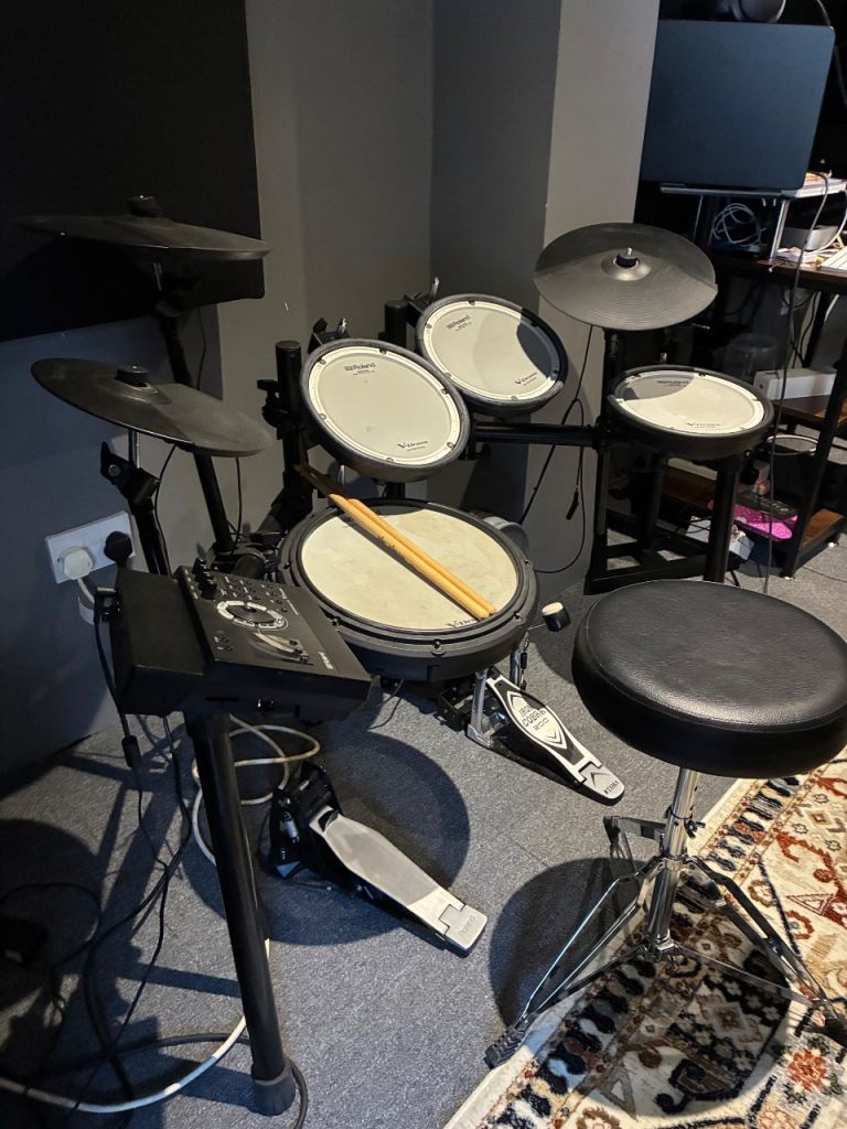 Roland V-Drums TD-17KV Electronic Drum Kit - Good Condition