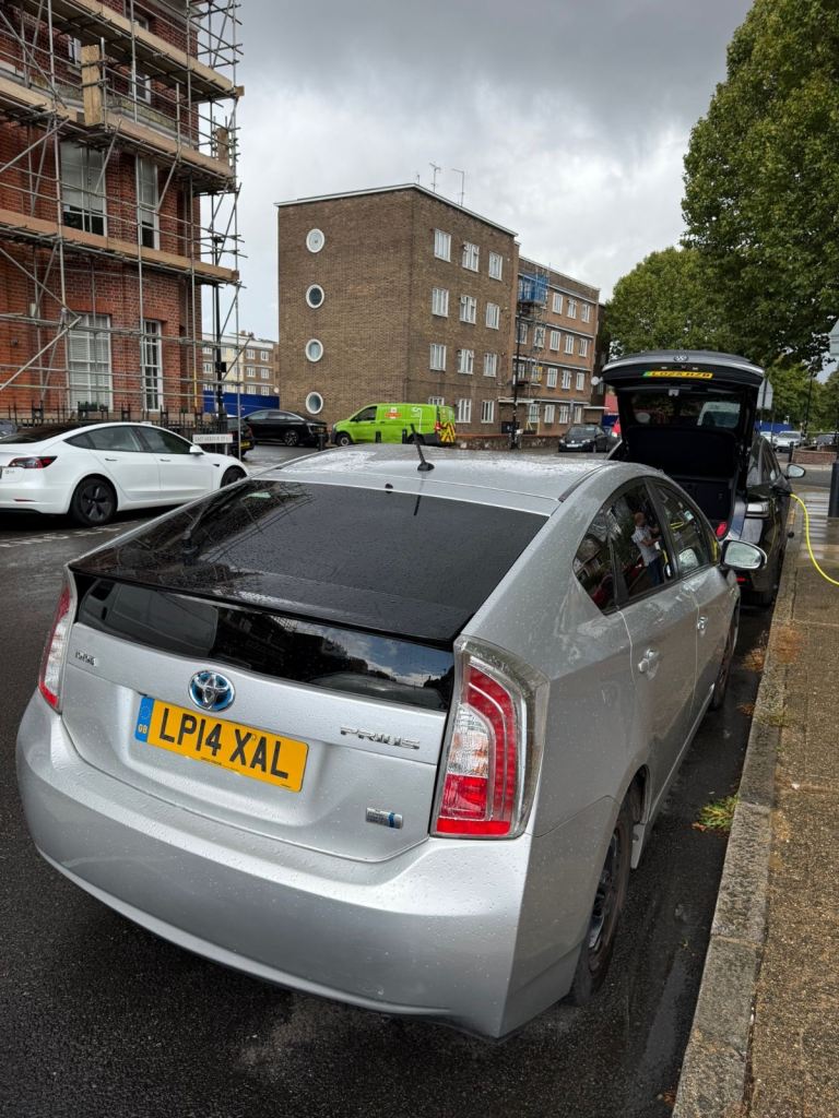 Toyota prius 2014