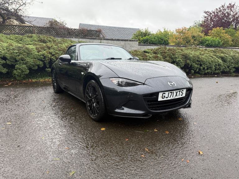 2021 Mazda MX-5 2.0 Soft-Top Convertible Manual – Black – 28,800 miles – Stunning example