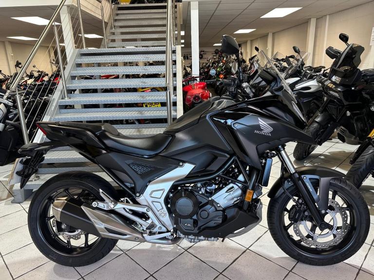 Honda NC 750 X 2022
