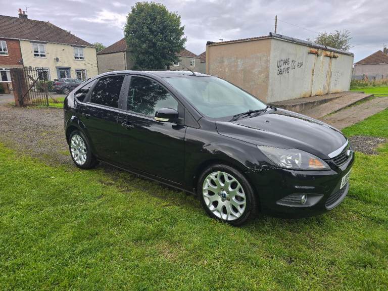 FOCUS AUTOMATIC ONLY 44,400 MILES AUTO FULL SERVICE HISTORY YEARS MOT