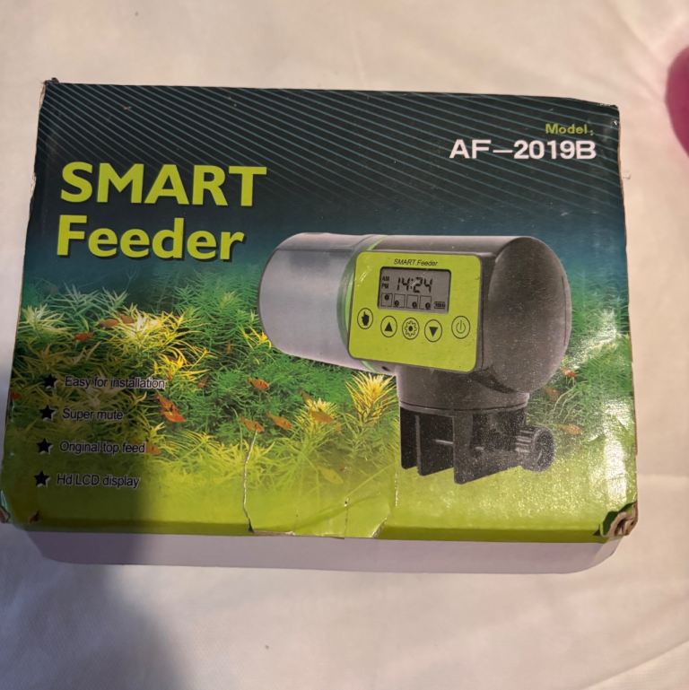 Fish smart feeder