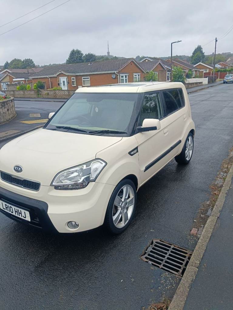 Kia, SOUL, Hatchback, 2010, Manual, 1582 (cc), 5 doors